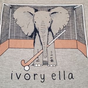 🏑 Ivory Ella Field Hockey tee 🐘   women's mediun